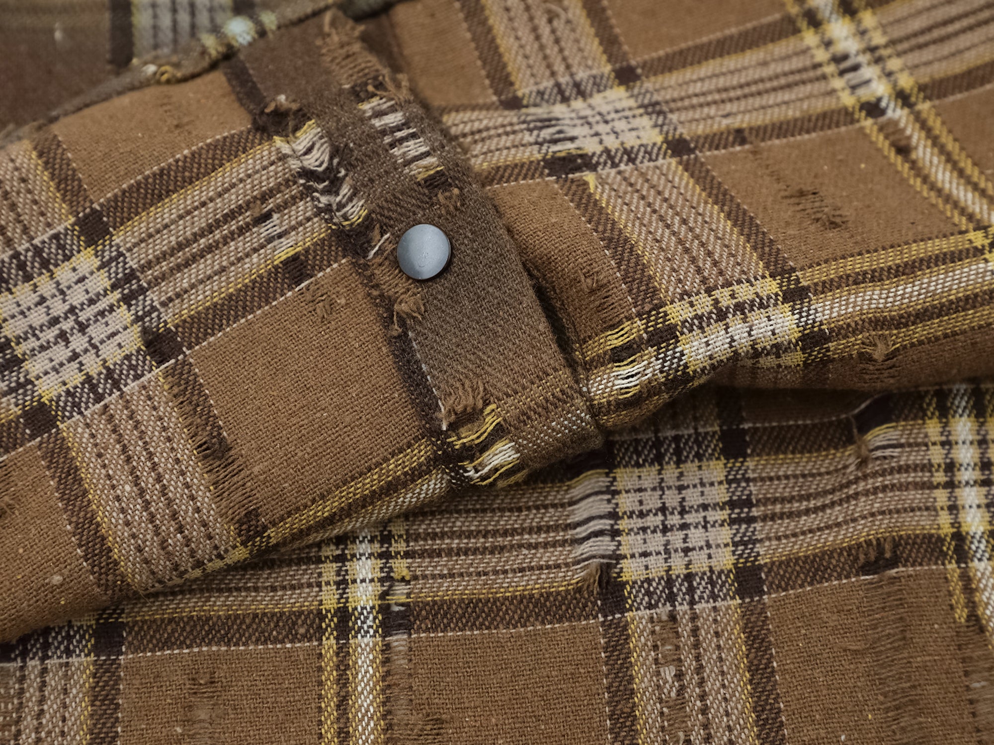 Distressed Brown Aged Flannel