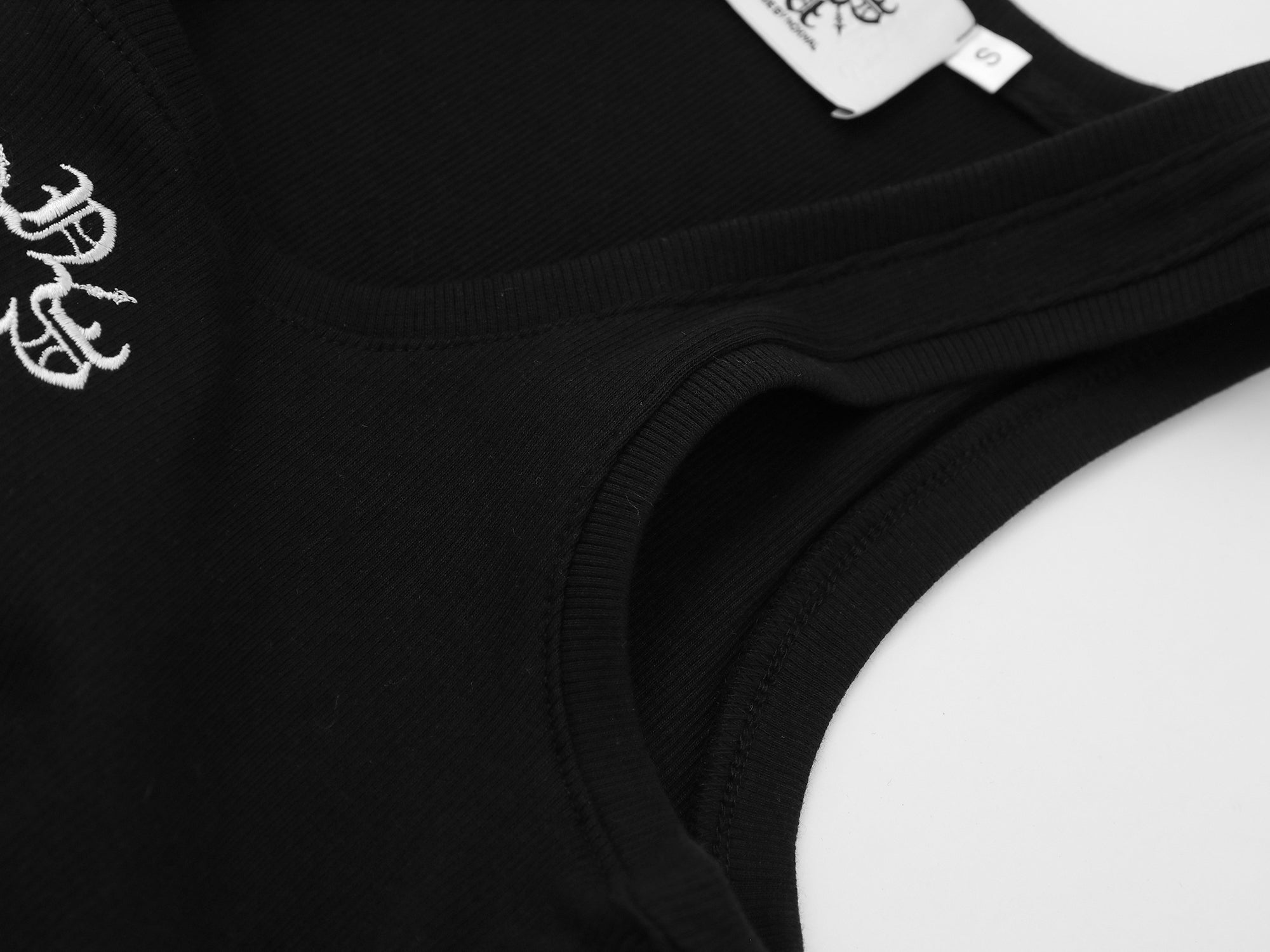 Women’s Quad-N Monogram Rib Crop Tank