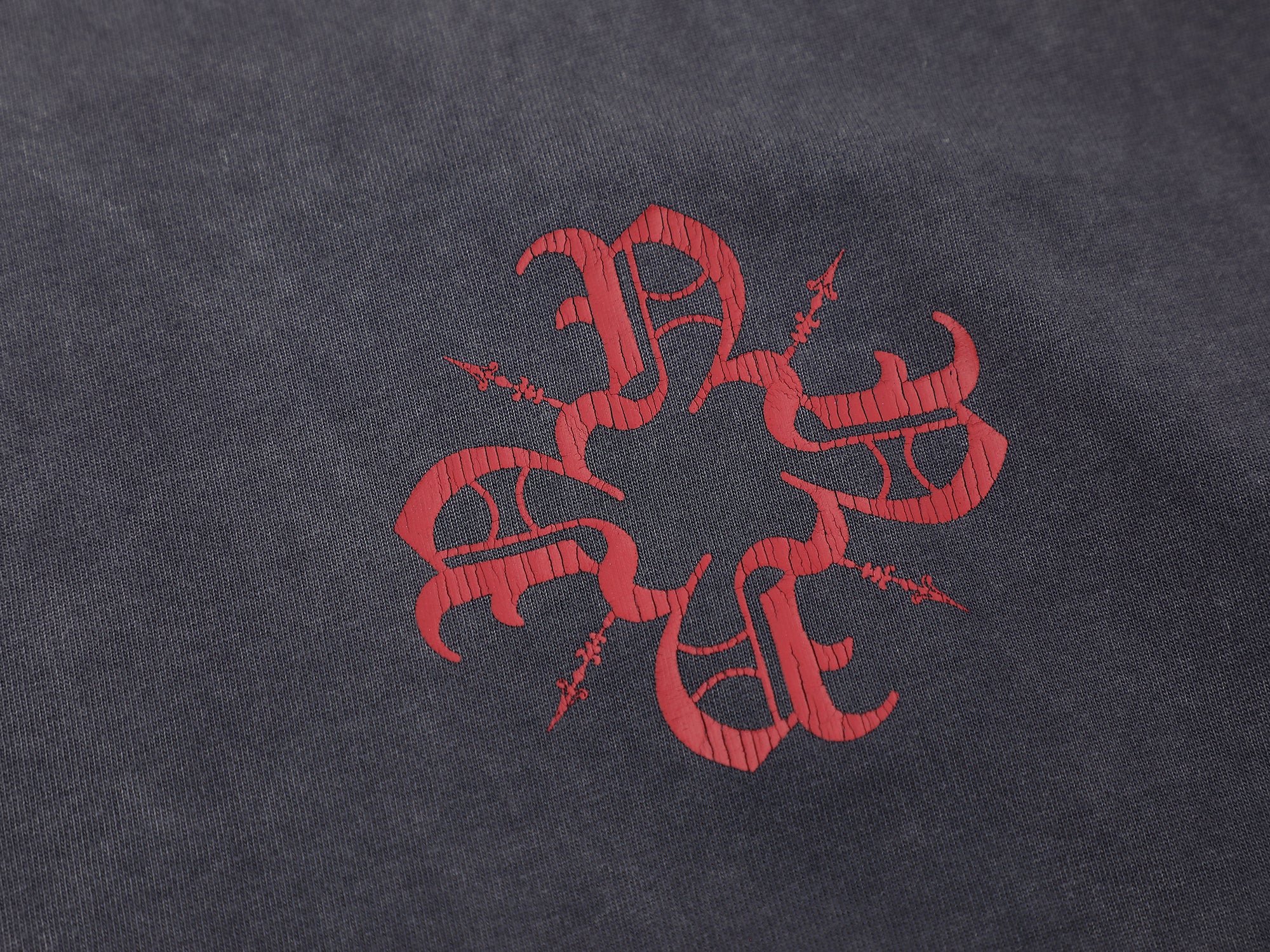 Skeleton Hand Tee -Grey