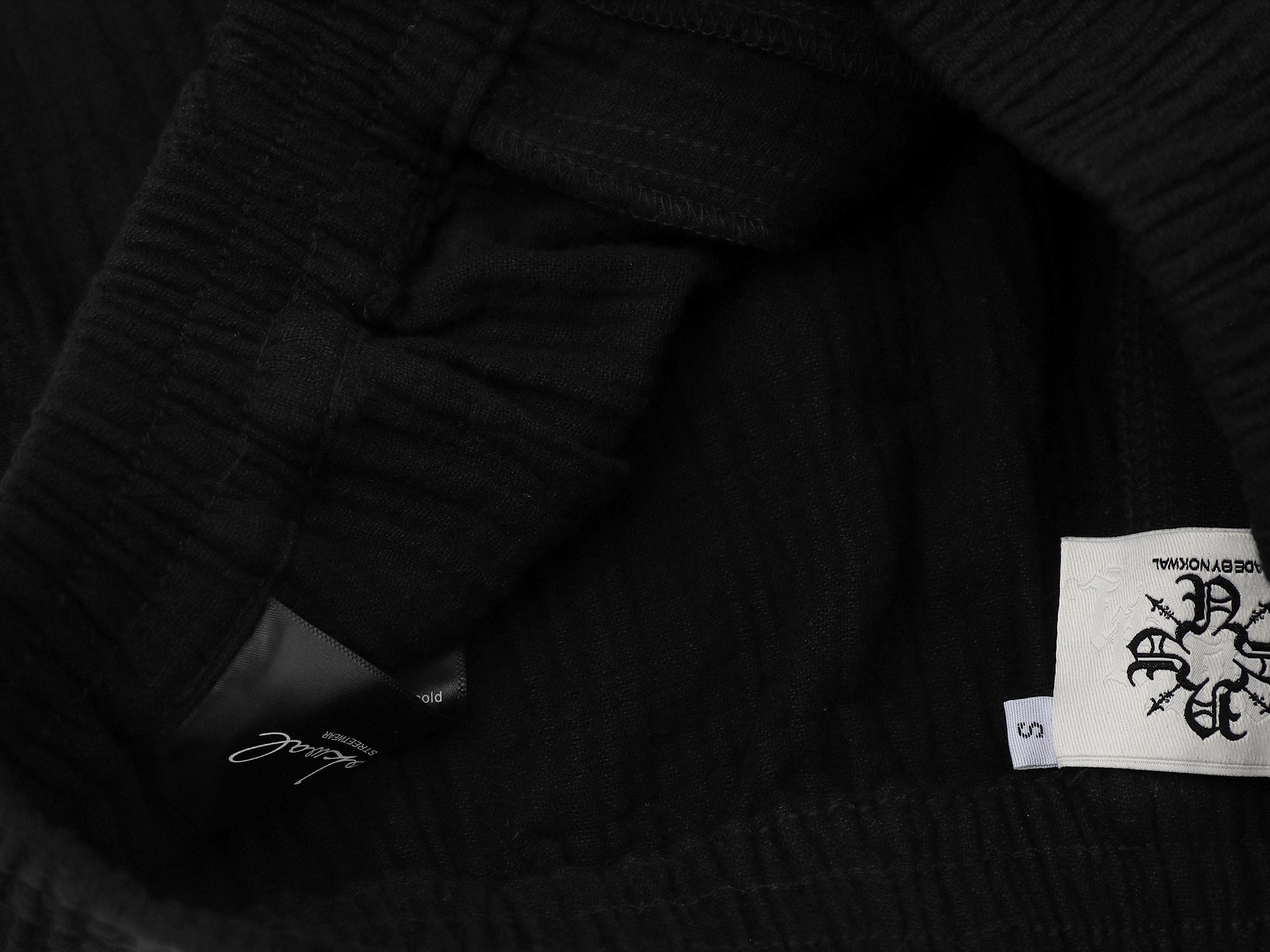 Flow Texture Pants- Black