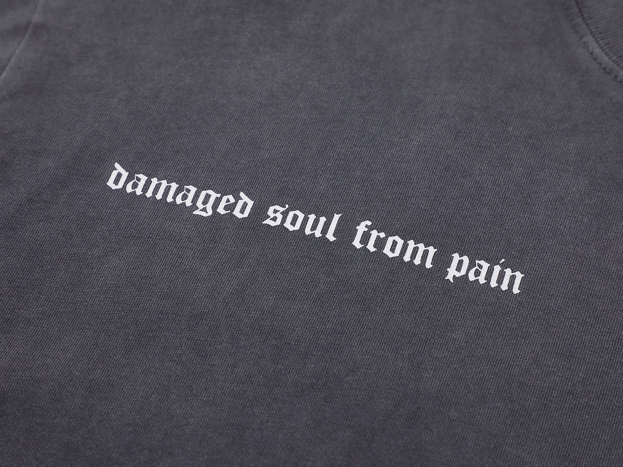 Oversized Damaged Soul Tee -Grey